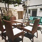 Beautiful Sea View דירה דוברובניק