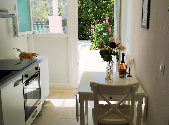 아파트 Beautiful Sea View *