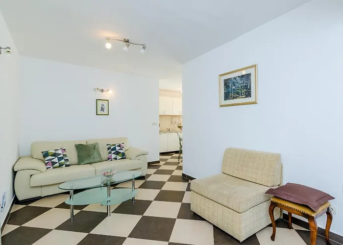 Beautiful Sea View *